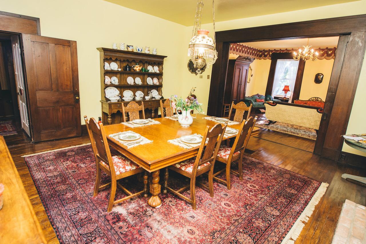 Old Caledonian Bed & Breakfast المظهر الخارجي الصورة