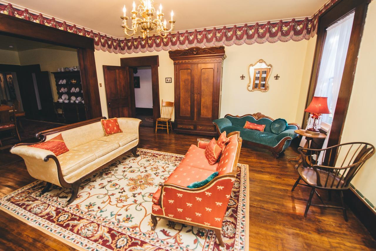 Old Caledonian Bed & Breakfast المظهر الخارجي الصورة