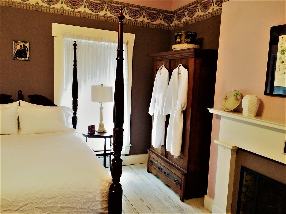 Old Caledonian Bed & Breakfast المظهر الخارجي الصورة